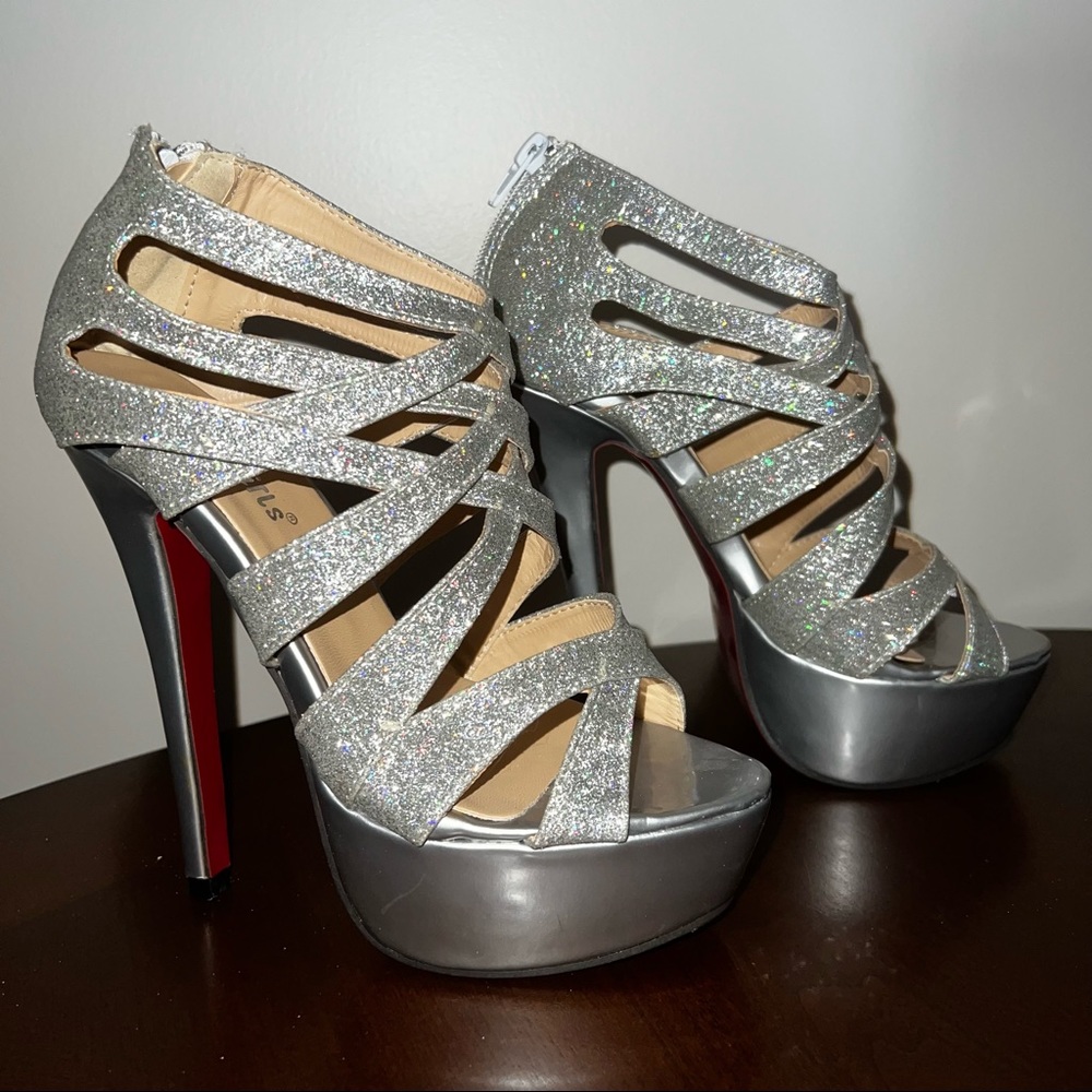 DiJi Girls Silver Sparkly Heels